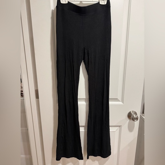 BuffBunny ribbed booty pants - Picture 4 of 7